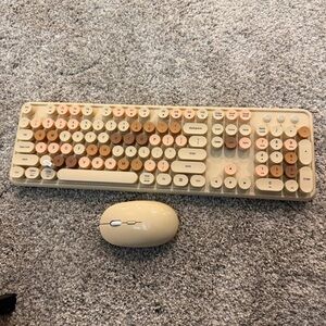 Retro Beige and Brown Keyboard and Mouse Set